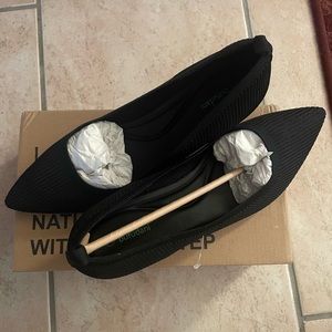 New In Box Black Kitten Heels